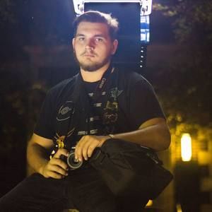 Meet your Posher, Jonathan